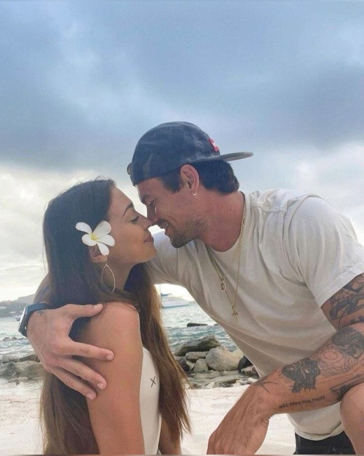 How Dexter Found His Perfect Match on MixerUSA
