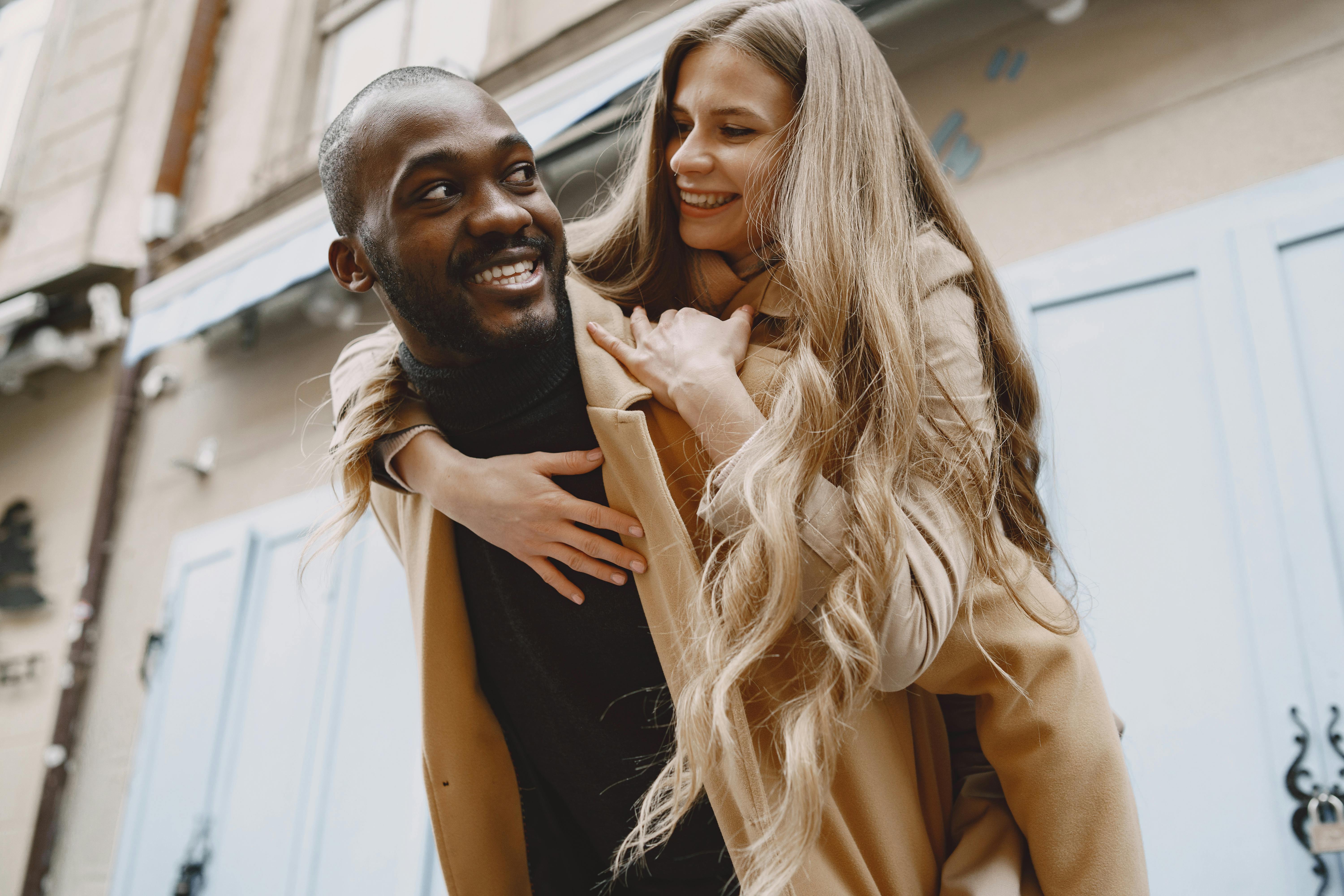 Single White Females Near Me (2026): Best Apps to Meet Real Women Fast