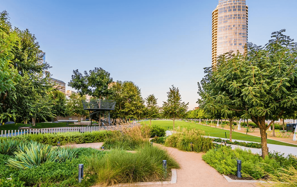 Klyde Warren Park