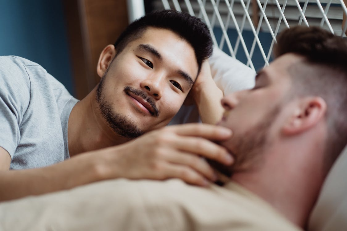 {{https://mixerdates.com/?ch=mixerblog}}gay truckers near me